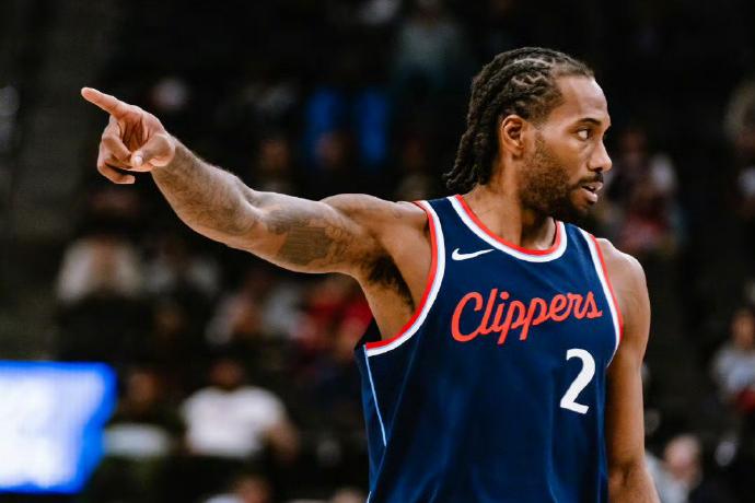 NBA回放全场录像高清:常规赛快船vs湖人(3月3日)